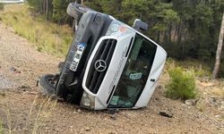 Muğla'da minibüs devrildi! Çok sayıda yaralı