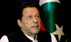 Eski Pakistan Başbakanı İmran Han ile eşine hapis cezası