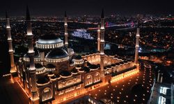 3 aylar başladı! Yarın Regaip Kandili idrak edilecek