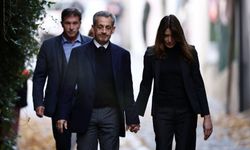 Eski Fransa Cumhurbaşkanı Sarkozy hakkında yeni dava talebi