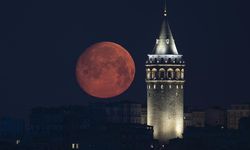 2025'in son yeni ayı bu gece gözlenebilecek