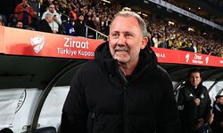 İki camiaya yakışır şekilde dostça bir oyun oldu