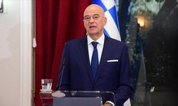 Yunanistan Savunma Bakanı Dendias: "Türkiye birincil tehdit"