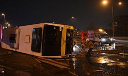 Çekmeköy'de İETT otobüsü devrildi