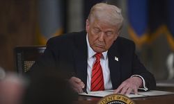 Trump yapay zeka kararnamesini imzaladı