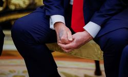 Trump bu kez eliyle gündemde: Morlukların sırrı çözüldü