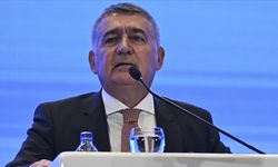 TÜSİAD’dan, iş dünyasına kur ve enflasyon stresi uyarısı