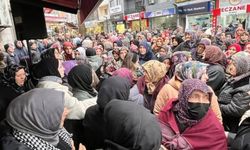 Umre yolcuları dualarla uğurlandı