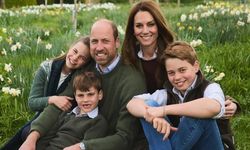 William ve Catherine yıllık Noel fotoğrafını paylaştı