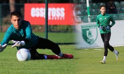 Sakaryaspor kalecisi Yunus Emre Tekoğul'un skandal yazışmaları ortaya çıktı! "İllaki gol yerim ben"