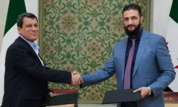 Anlaşma masada kaldı, Mazlum Abdi Şam'dan ayrıldı... Suriye ordusu ilerliyor