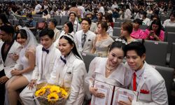 Seçim öncesi şaşırtan vaat: Tayland’da hükümet çöpçatan olacak