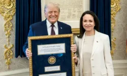Venezuelalı muhalif lider Machado Nobel Barış Ödülü madalyasını Trump'a hediye etti