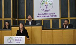 "PKK çağrıya uyarak kendini feshetti: Artık adım atma zamanı"