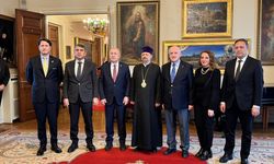 Ümit Özdağ'dan dikkat çeken ziyaret: Adres Patrikhane