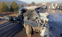 Okul yolunda acı kaza: Anne öldü, oğlu yaralı