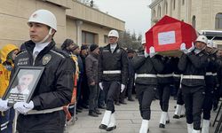 Gazi polise Konya'da hüzünlü veda: Kızların emanetim