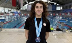 Genç yüzücü Melisa Zobar, Milli Takım’ı hedefliyor