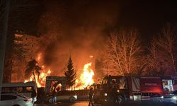 Diyarbakır'da kafede yangın çıktı