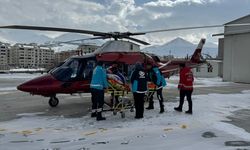Erzurum’da zamanla yarış: 94 yaşındaki "Çınar" için ambulans helikopter havalandı