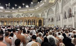Kabe'de insan seli: Suudi yetkililerden radikal önlem