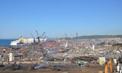 Aliağa Gemi Söküm Bölgesi’nde iş kazası: 1 işçi hayatını kaybetti