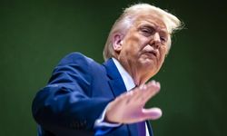 Trump'tan yeni tehdit: "Yüzde 100 gümrük vergisi uygulanır"