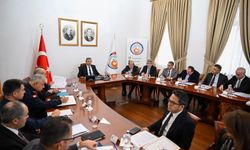 Antalya’yı sel ve fırtına alarmı sardı: Yetkililer teyakkuzda