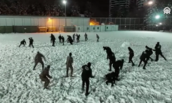 Gaziantep'te polislerin kar topu savaşı