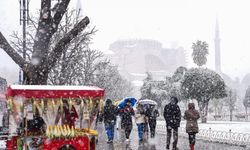 AKOM tarih vererek duyurdu: İstanbul’a yeniden kar geliyor!