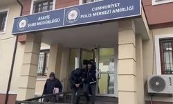 Milyonluk vurgun yapan sahte savcı ve polisi kameralar ele verdi