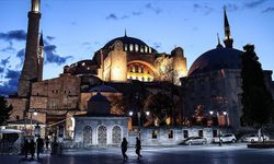 Akşam ezanı saat kaçta okunuyor? İstanbul, Ankara, İzmir Miraç Kandili iftar vakitleri! İl il namaz vakitleri