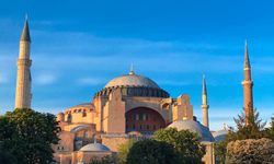 Ayasofya'da restorasyon son hızla devam ediyor