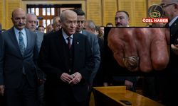 MHP lideri Bahçeli’nin yüzüğü ve rozetinde Fettahoğulları detayı: O mühür ne anlama geliyor?