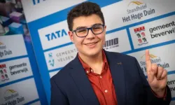 'Büyük Usta' Erdoğmuş, dünya 5 numarası Erigaisi’yi yendi