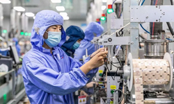 Çin ekonomisi 2025’te eşiği aştı: GSYH 140 trilyon yuanın üzerinde