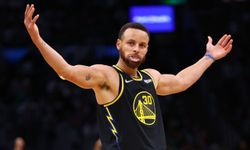 NBA'de Stephen Curry tarihe geçti