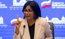 Venezuela'nın geçici yeni başkanı Rodriguez göreve başladı