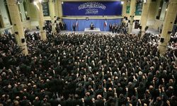 Fransa, İran Devrim Muhafızlarının AB'nin "terör listesine" alınmasını destekleyecek