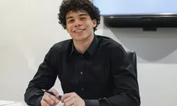 Baba efsaneydi, şimdi sıra oğlunda: Real Madrid’den profesyonel sözleşme