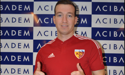 Denis Makarov Kayserispor’a imzayı attı