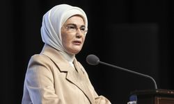 Emine Erdoğan’dan yarıyıl tatili mesajı: “Öğrencilerimizin yolu daima açık olsun”