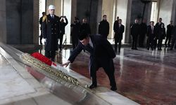 Malezya Başbakanı Enver İbrahim Anıtkabir'de