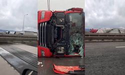 Kuzey Marmara Otoyolu'nda fırtına tırları devirdi! O anlar kamerada