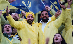 Fenerbahçe yağmurluk fiyatları ne kadar? Fenerium Süper Kupa yağmurluğu satışa çıktı mı?