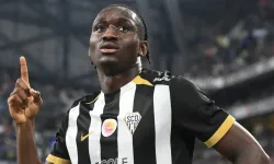 Fenerbahçe Angers'in genç yıldızı Sidiki Cherif ile anlaşmaya vardı