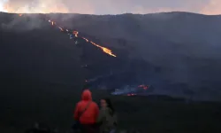 Fransa'da yanardağ aktif hale geldi: Birinci seviye alarm verildi