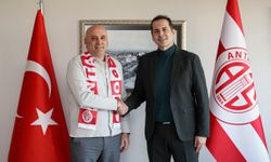 Antalyaspor sezon sonuna kadar Sami Uğurlu'ya emanet!