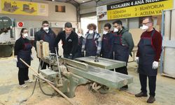 Kadın mobilyacılar: Öğretmenlikten marangozluğa geçiş