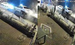Karabük'te kaza yaptığı aracını bırakıp gitti: O anlar kameraya yansıdı